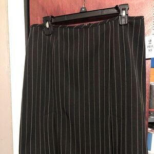 NWT Byerwear too! black skirt size 11